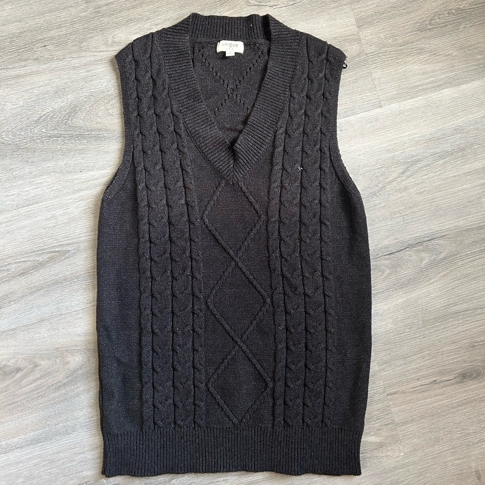 Umgee Grey Sweater Vest in Size Small